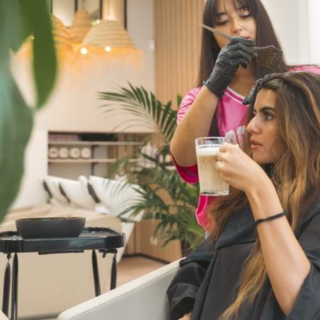 Les avantages des produits sans sulfate dans les salons de coiffure bio à Lyon