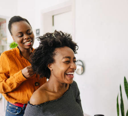 Les Avantages de Proposer des Services de Coloration et de Traitement des Cheveux dans votre Salon de Coiffure