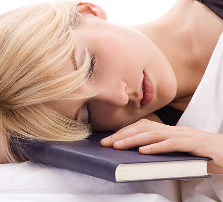 Comment l’hypnose pour s’endormir à Villeurbanne peut-elle améliorer la qualité de votre sommeil ?