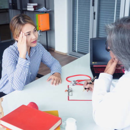 Quels sont les avantages immédiats de l’hypnose pour oublier quelqu’un à Lyon 3 sur votre santé mentale ?