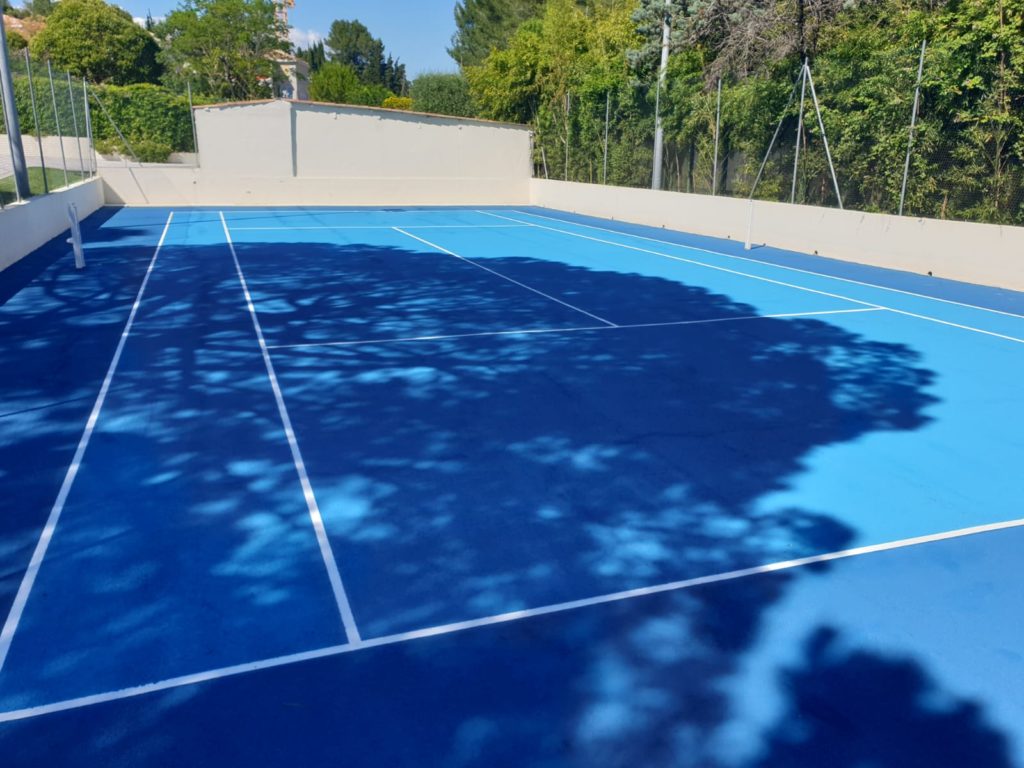 Construction court de tennis en béton poreux Lyon