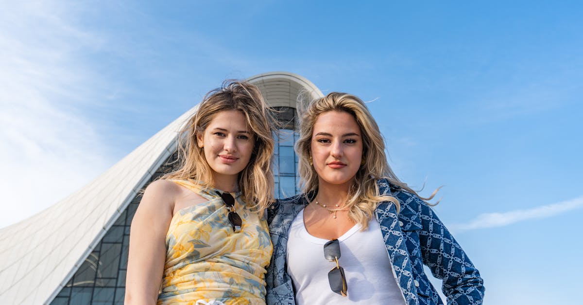 découvrez l'univers fascinant de la mode avec nos dernières tendances, conseils de style et inspirations pour sublimer votre garde-robe. explorez des articles sur les créateurs, défilés et conseils pratiques pour être toujours à la pointe de la fashion.