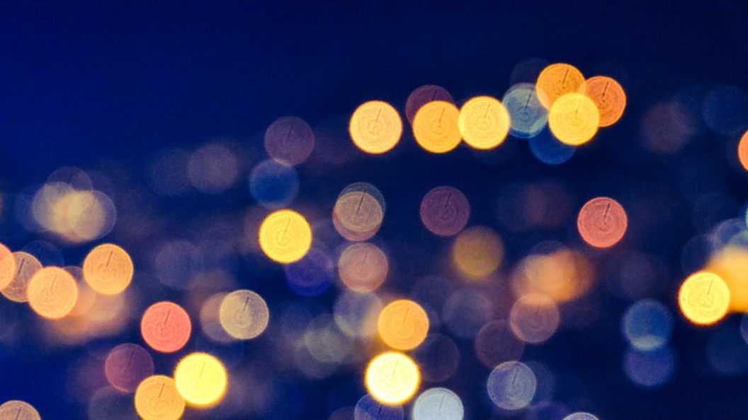 découvrez la magie des lumières nocturnes avec notre sélection de lampes et éclairages qui transforment vos soirées en moments enchanteurs. idéales pour créer une ambiance chaleureuse et relaxante, nos solutions d'éclairage nocturne s'adaptent à tous les espaces.