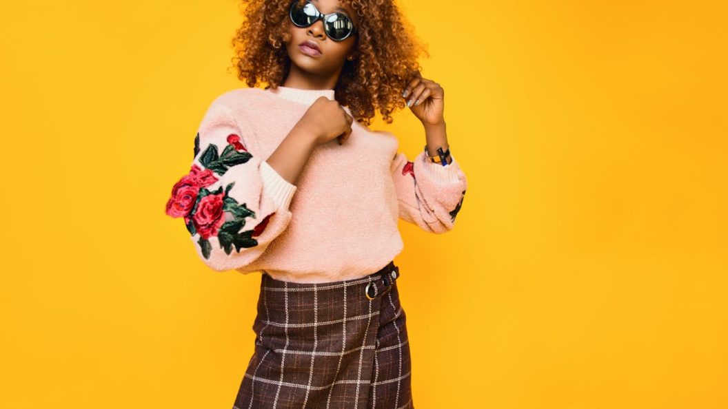 découvrez l'univers de la mode : dernières tendances, conseils de style, inspirations et actualités fashion pour affirmer votre look au quotidien.