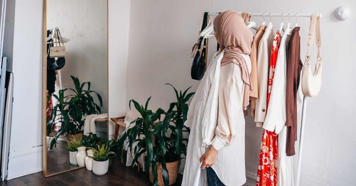 découvrez la mode durable : des vêtements éthiques, éco-responsables et tendances pour adopter un style respectueux de l'environnement. conseils, marques engagées et actualités pour une garde-robe responsable.