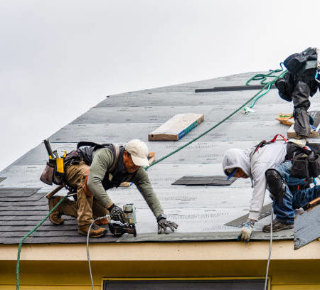Quels sont les avantages d’un entretien préventif avec un couvreur à Royan ?