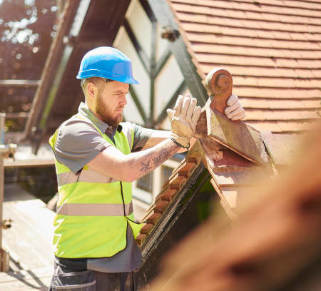 Quelles sont les prestations typiques d’un ferblantier couvreur ?